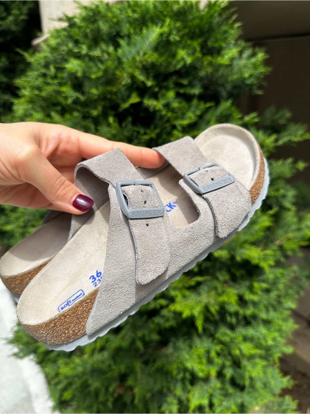 BIRKENSTOCK Arizona Soft Footbed 🤍
EU 36 / 230